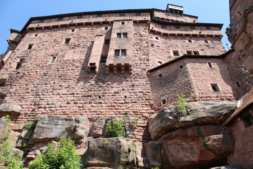 Haute Königsbourg Mauer